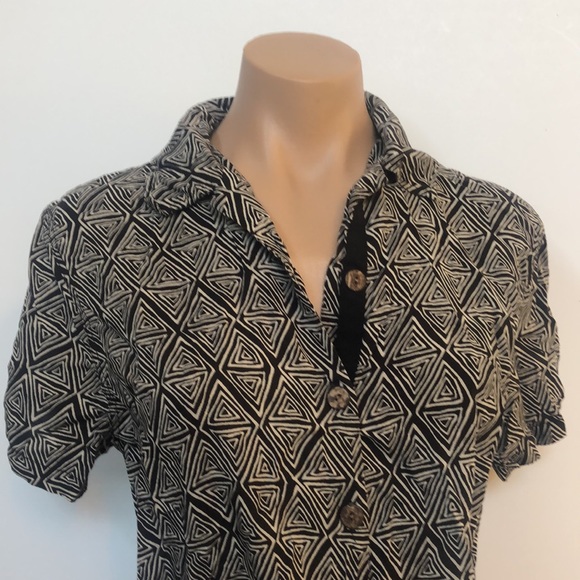 Urban Outfitters Vintage-Look Patterned Button Up Shirt - So Cute sz S / SP - Picture 4 of 6